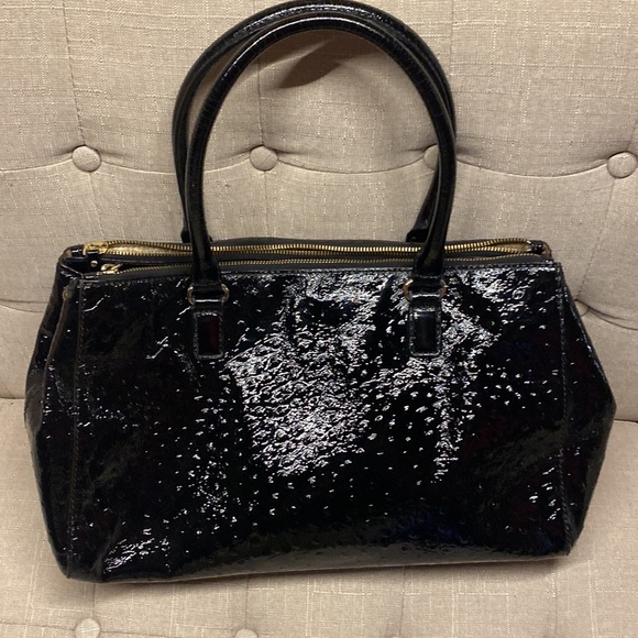 Kate Spade "Alexander Avenue Martine" ostrich embossed shoulder bag - Picture 8 of 8